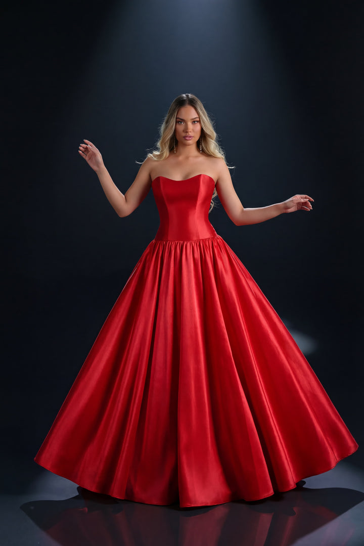Nicoletta - NC4080 (Available in Red, Black and Cobalt)