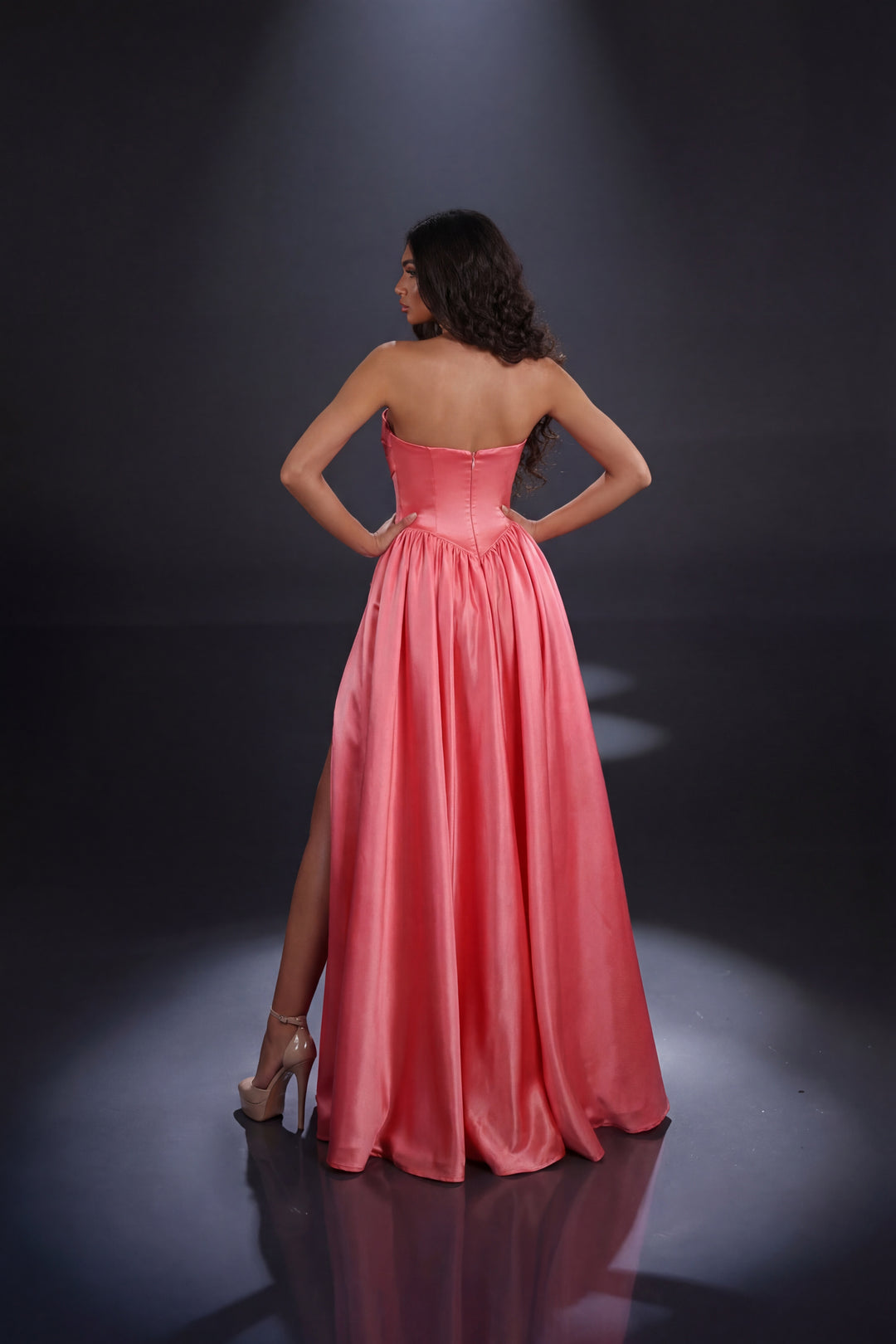 Nicoletta - NC4083 (Available in Light Gold, White, Coral, Burnt Umber and Navy)
