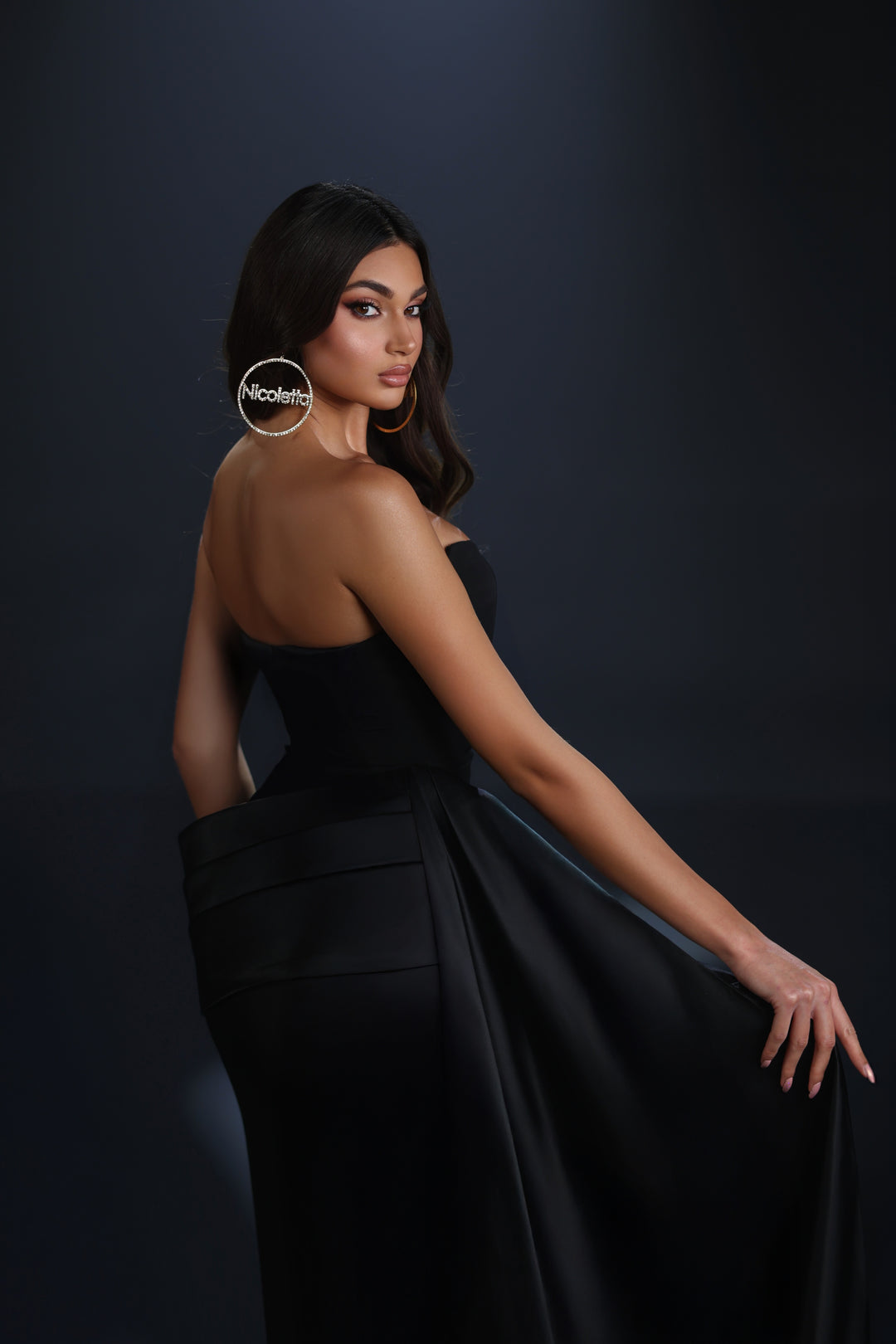 Nicoletta - NC4086 (Available in Black, Burnt Umber and Burgundy)
