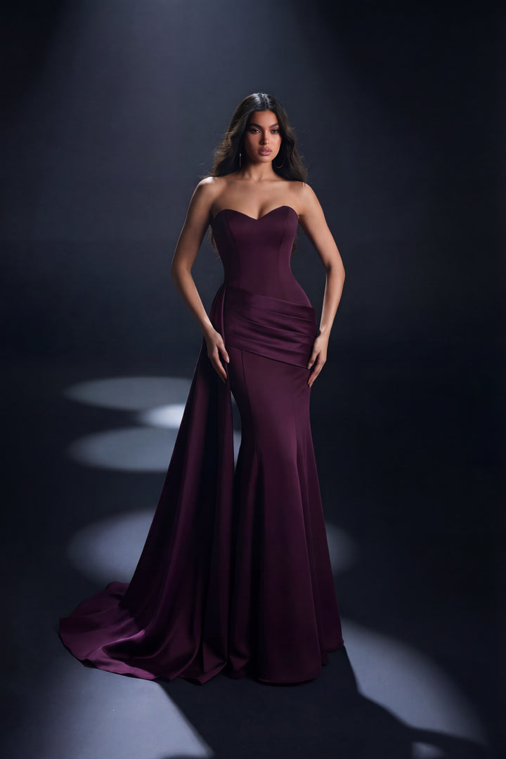 Nicoletta - NC4086 (Available in Black, Burnt Umber and Burgundy)