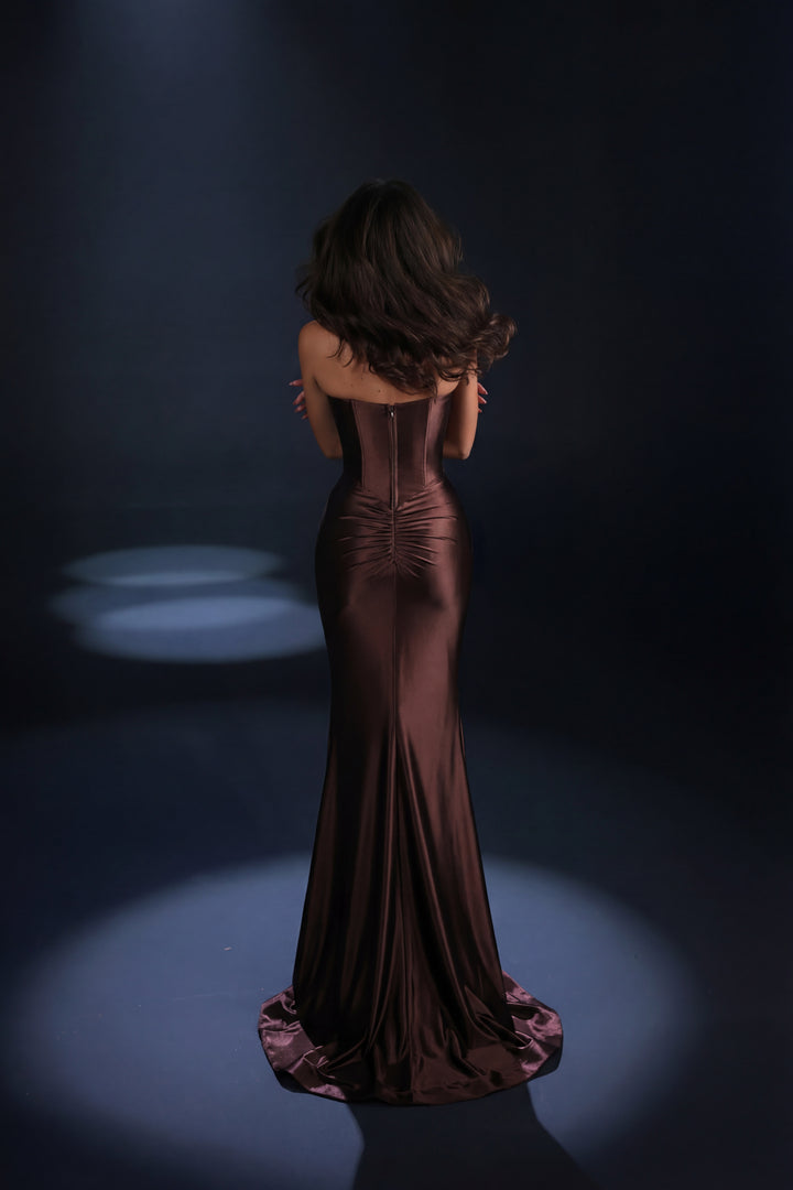 Nicoletta - NC4092 (Available in Champagne, Eucalyptus and Chocolate)
