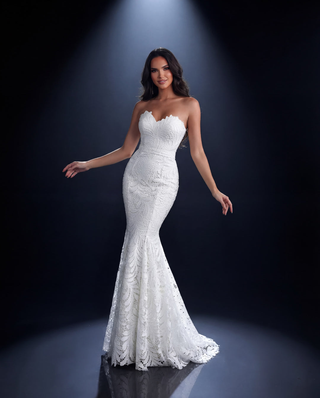 Nicoletta - NC4104 (Available in Ivory and Ivory/Nude)