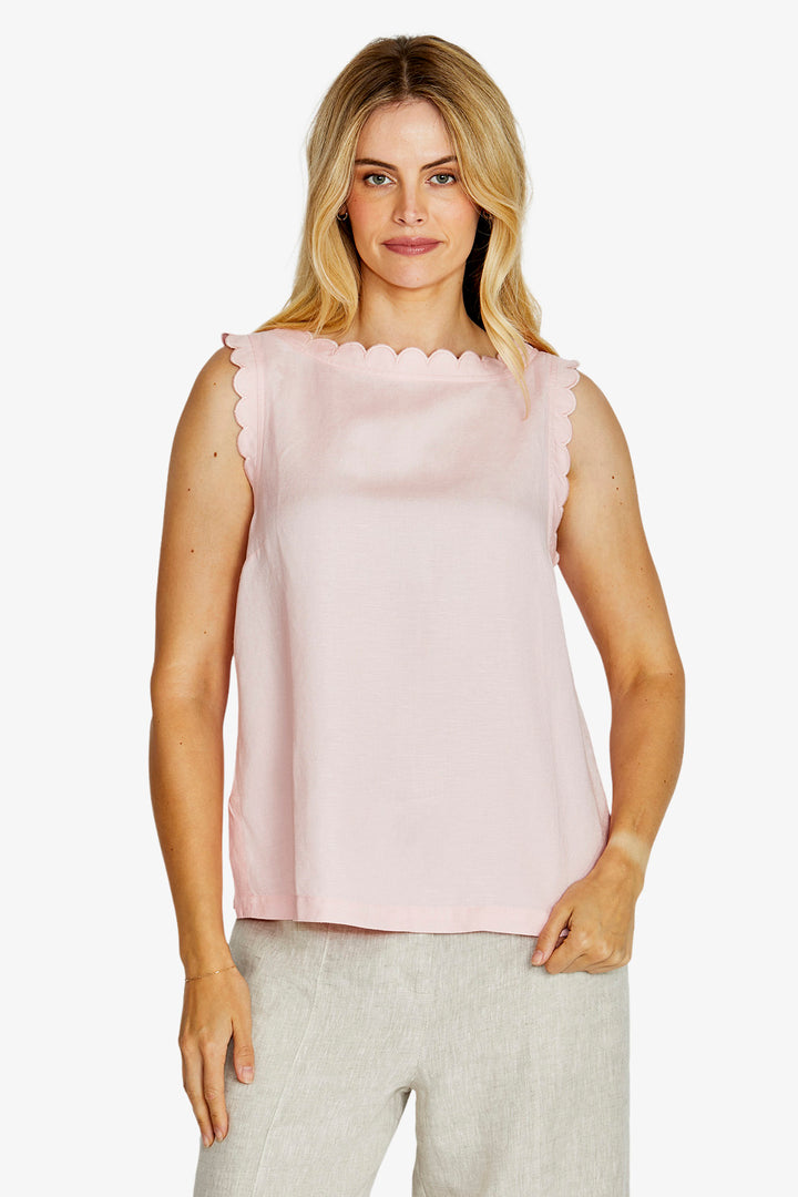 Ping Pong Oakley Scallop Trim Top in Light Pink