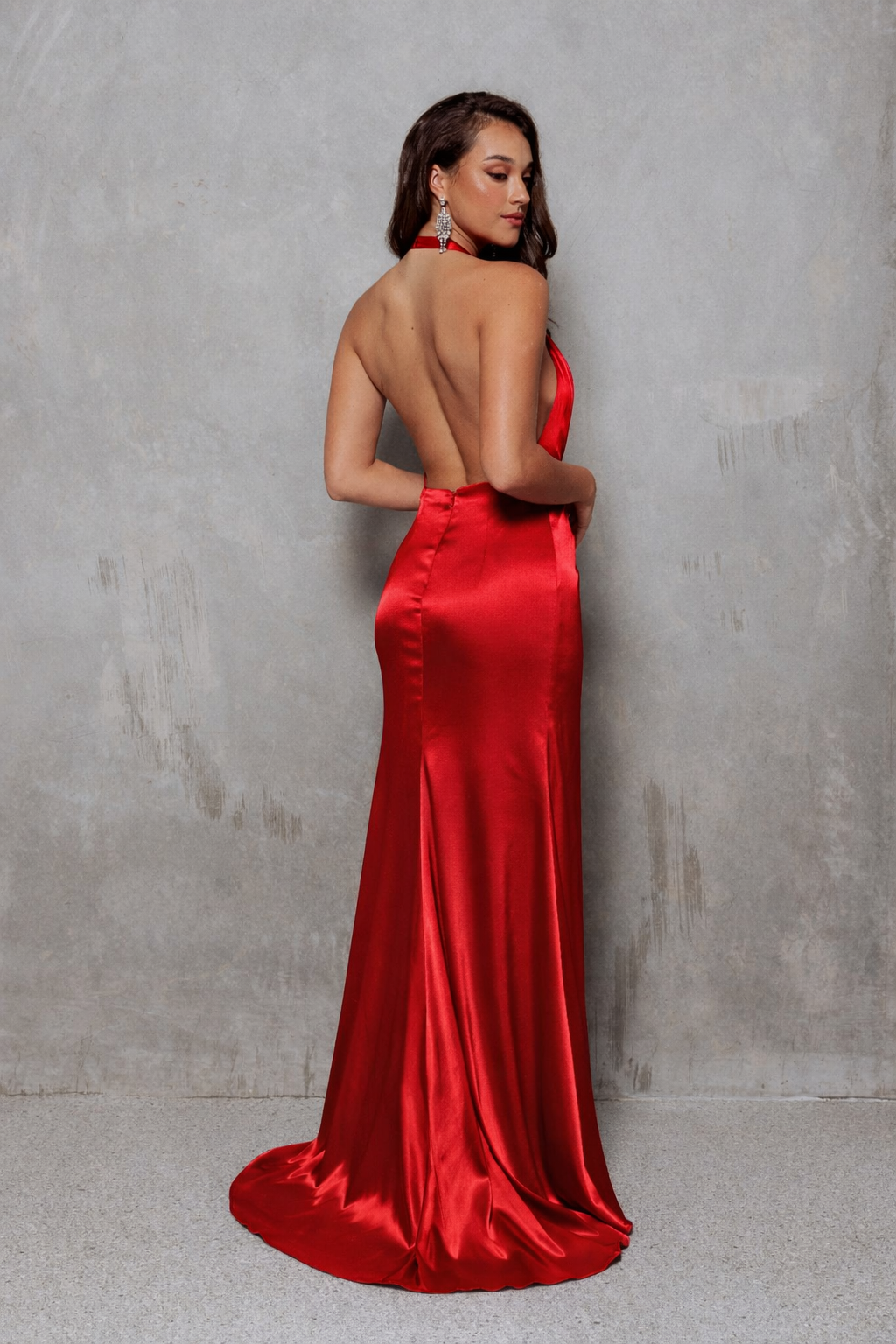 Poseur Perrine PS2408 (Available in Red)