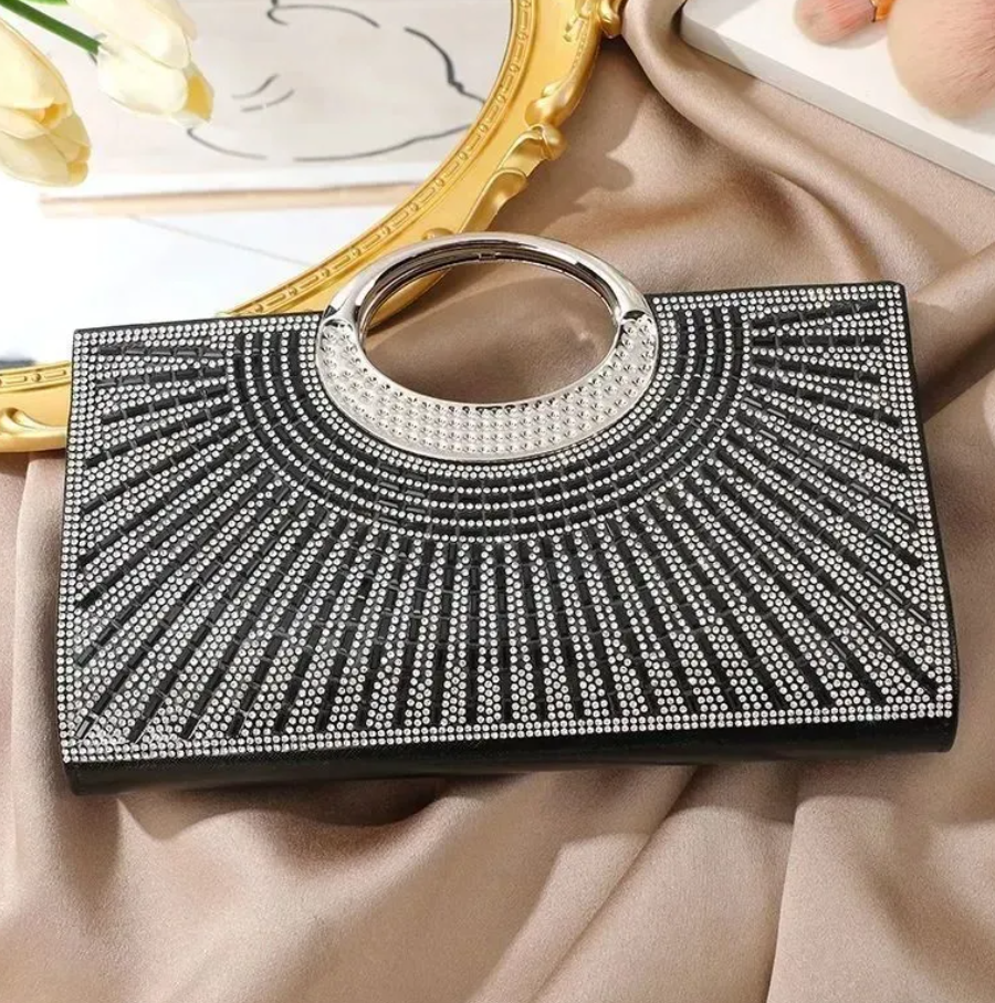 R7 Art Deco Clutch in Black 269