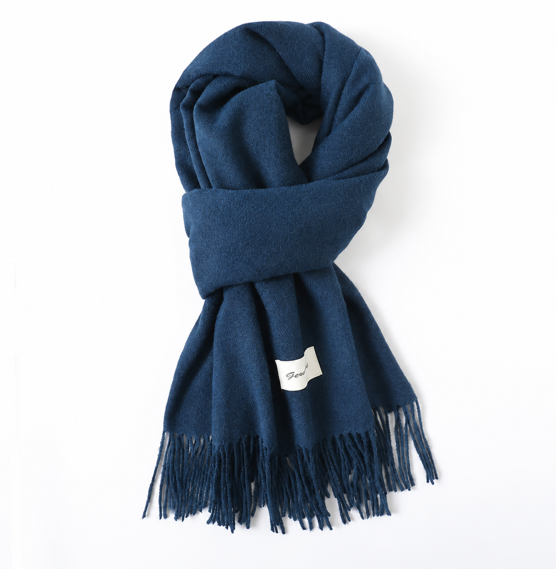 R7 Cosy Cashmere Scarf in Navy 275