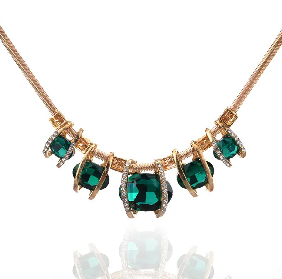 R7 Large Crystal Necklace in Green 296