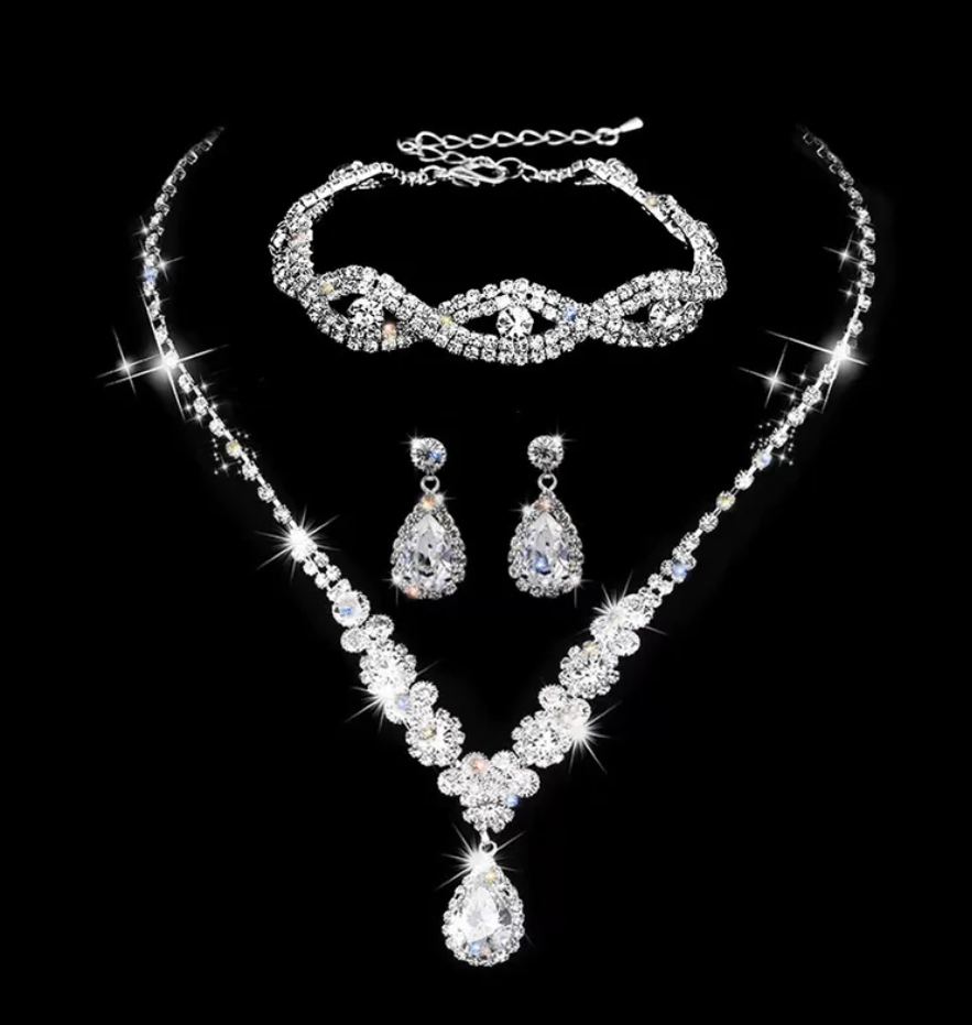 R7 Diamante Silver Necklace, Bracelet and Earrings set 312