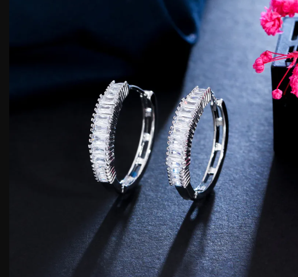 R7 Baget Cut Hoops Earrings Silver 378