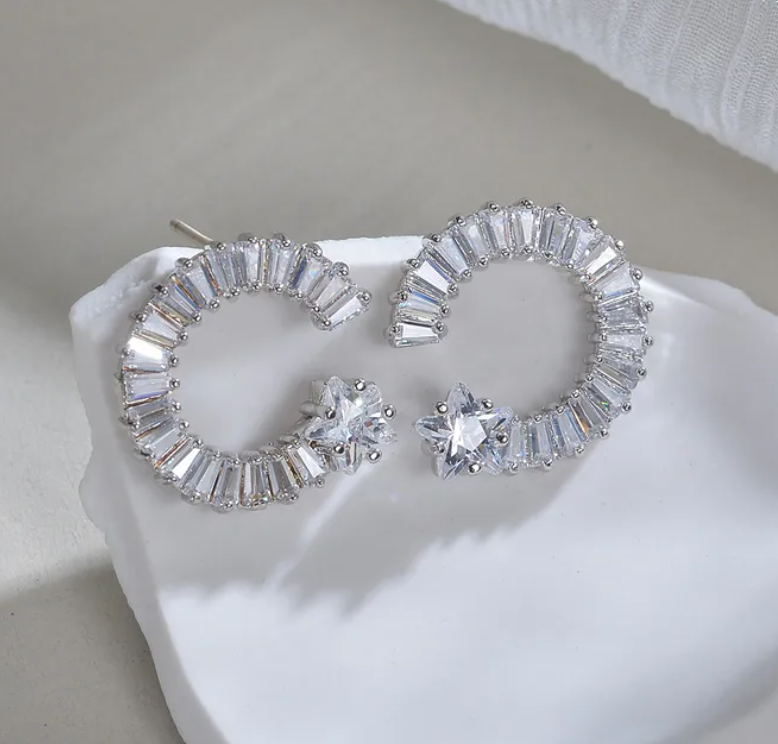 R7 Baget Diamante Earrings 396