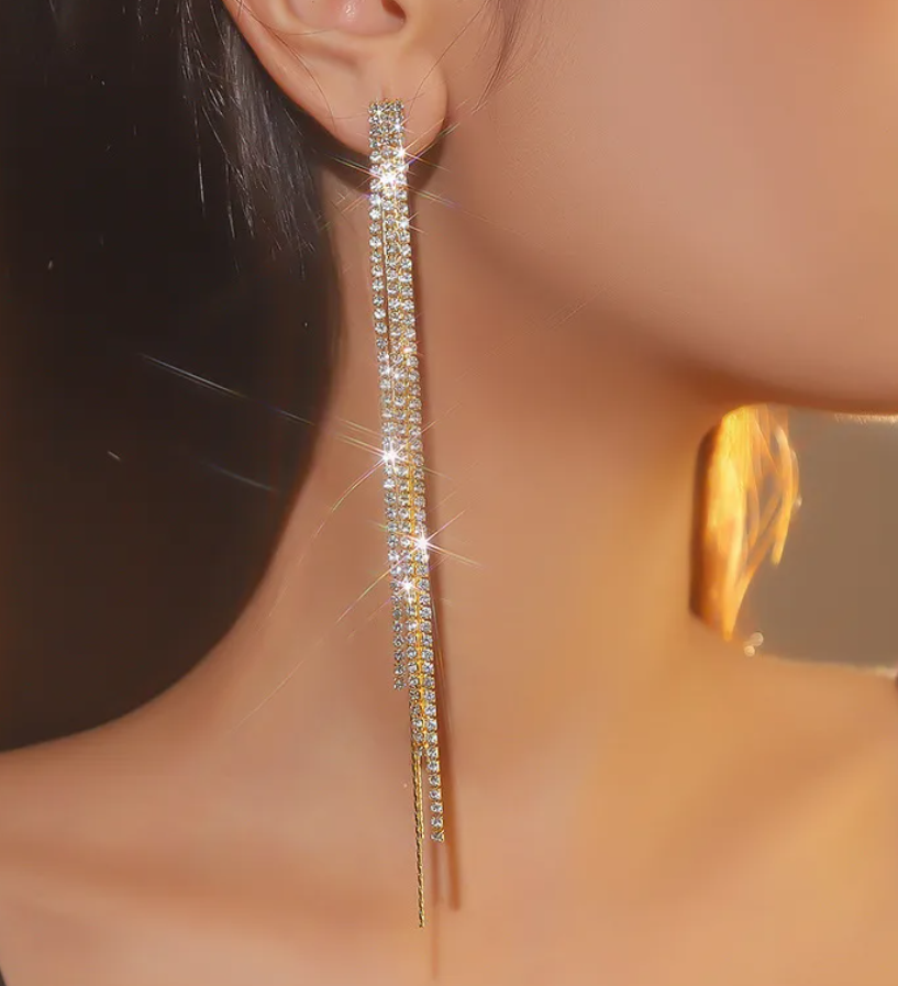 R7 Diamante and Gold Metal Earrings 428