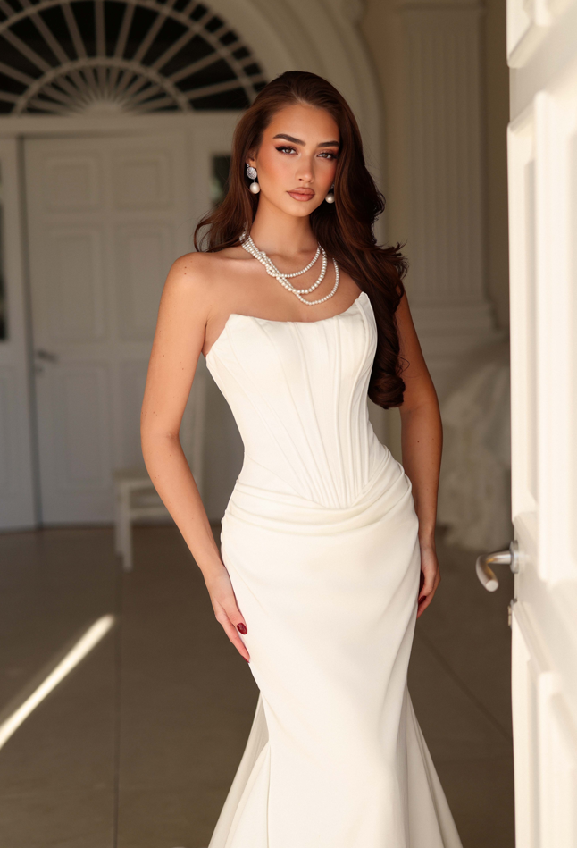 Tina Holly - TK805 Siena (Available in Off White)