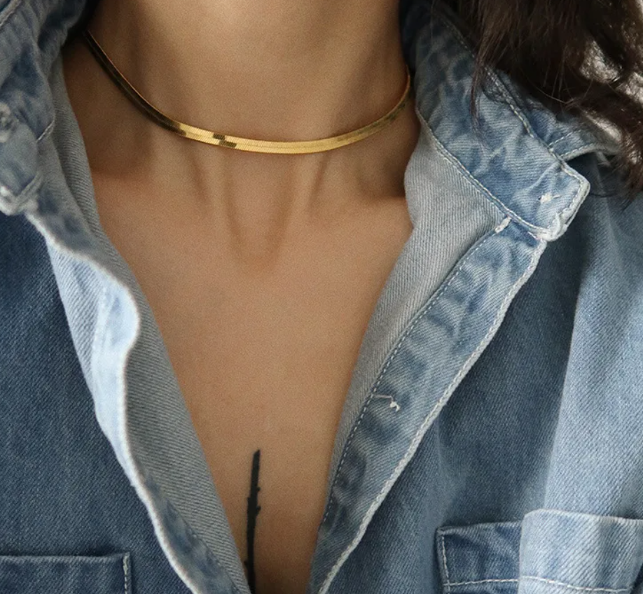 R7 Gold Snake Chain Necklace 498