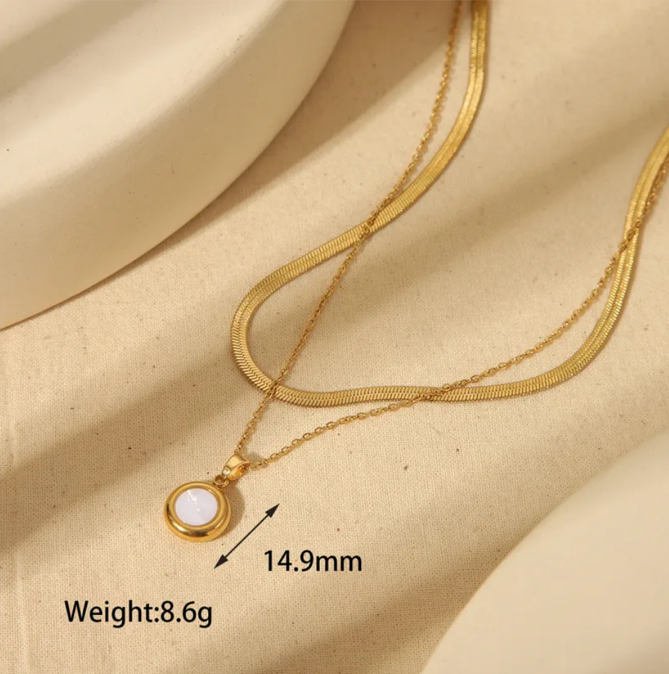 R7 Gold Necklace with Pearl Pendant 505