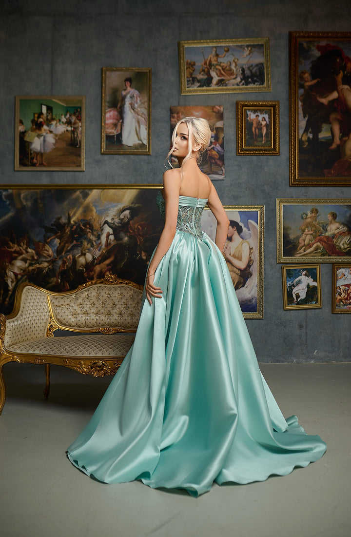 Tina Holly - Valerie TE706 (Available in Mint and Red)