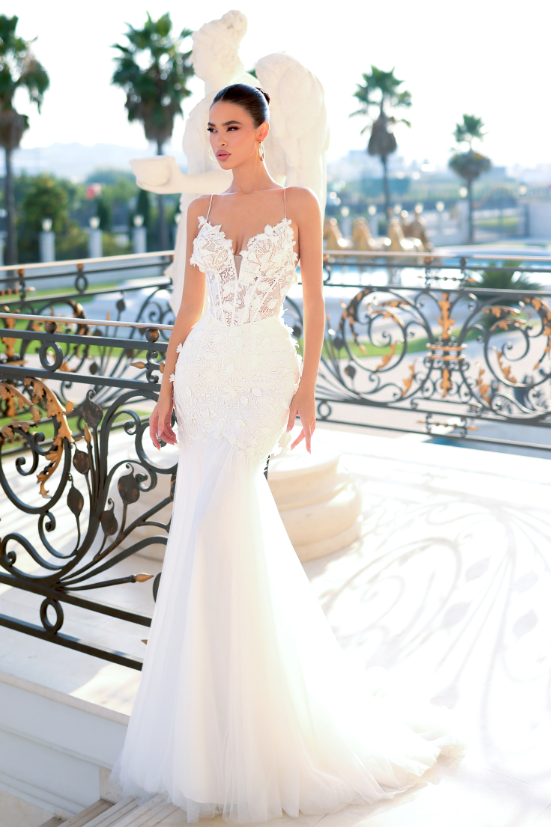 Tina Holly - TW120 Glory (Available in White)