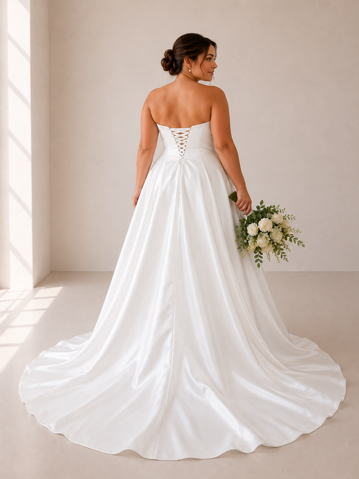 Runway 7 Bridal Fiona VS045- Available in Vintage White in Satin