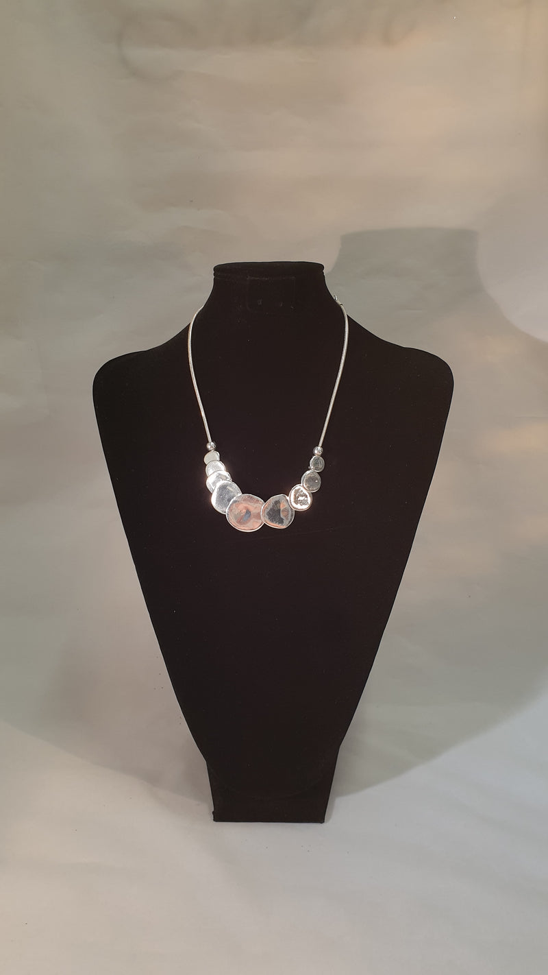 Stellar Rose silver short necklace 58034