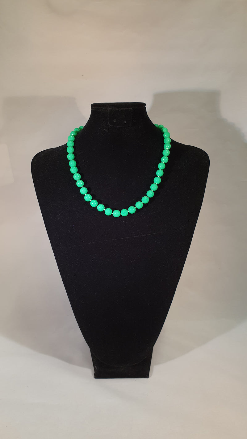 Stellar Rose bead necklace in jade 48047