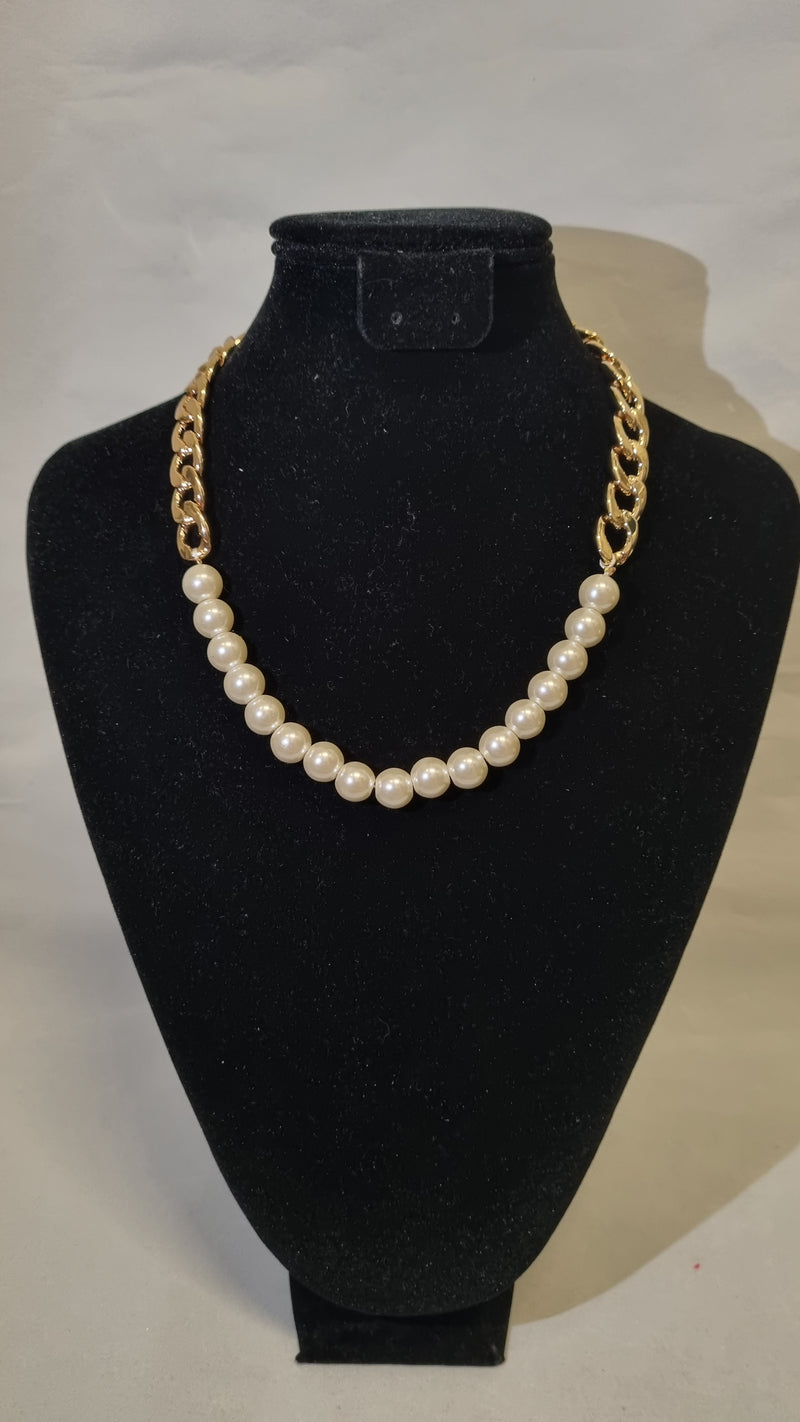 Stellar Rose Pearl and Gold necklace 70001