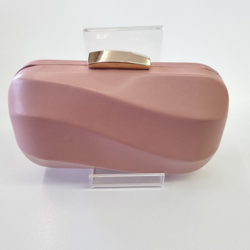 Avah Wave Clutch in Nude Pink J861
