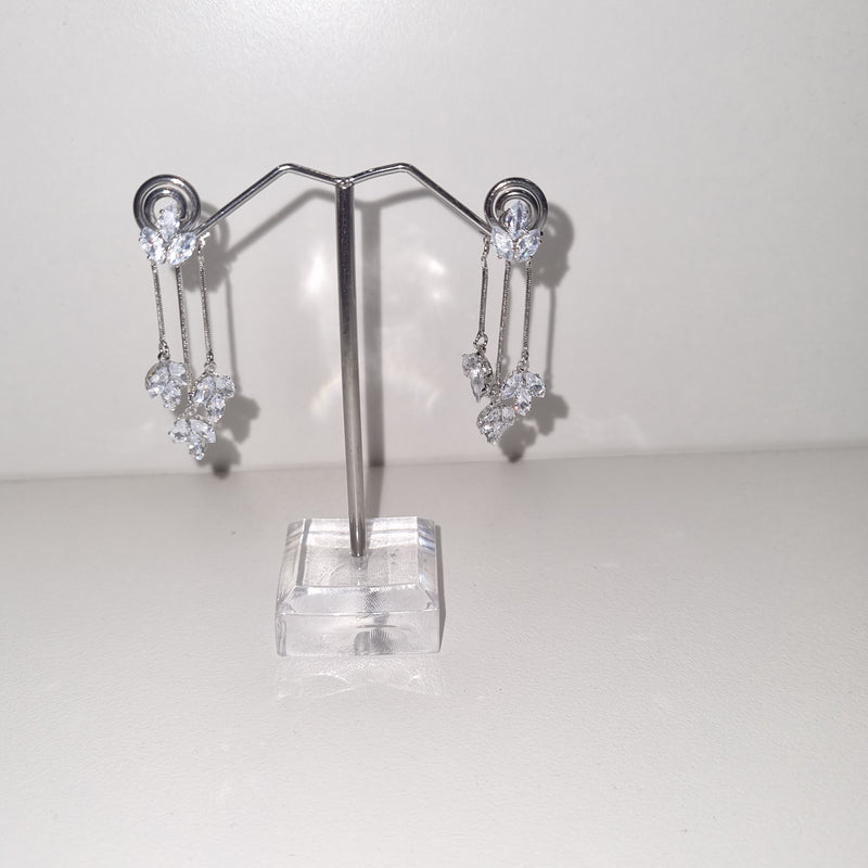 De Cavalier Silver & Diamante reverse stud earrings 742