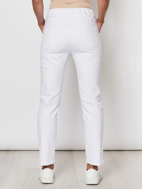 Threadz Distressed Detail Jean in White