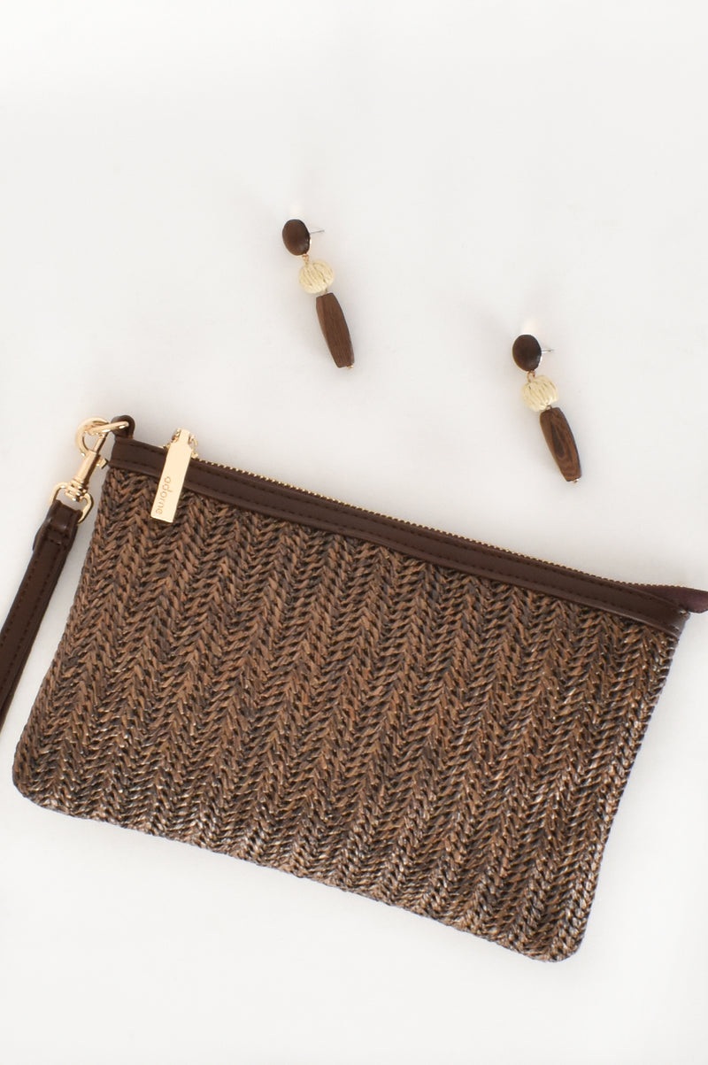 Lydia Faux Weave Pouch in Chocolate