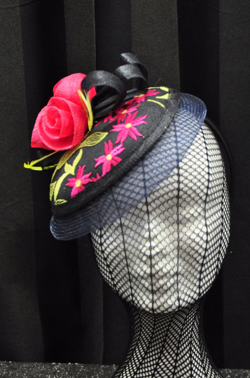 Jendi Fascinator 01-645 Navy with embroided lime green and pink fabric