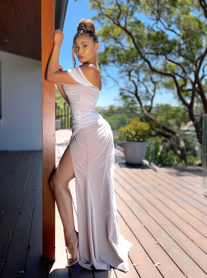 Jadore - JX5072 (Available in Sample Black/Nude)