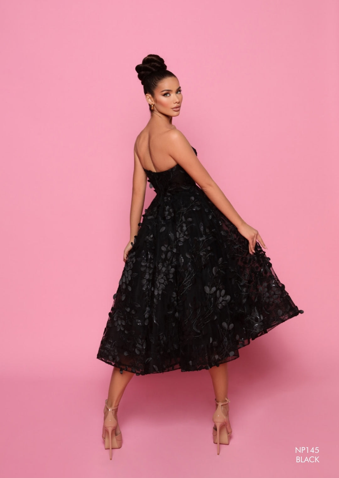 Nicoletta - NP145 (Available Ivory, Black and Champagne)