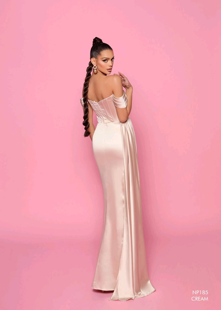 Nicoletta - NP185 (Available Bottle Green, Cream and Iron)