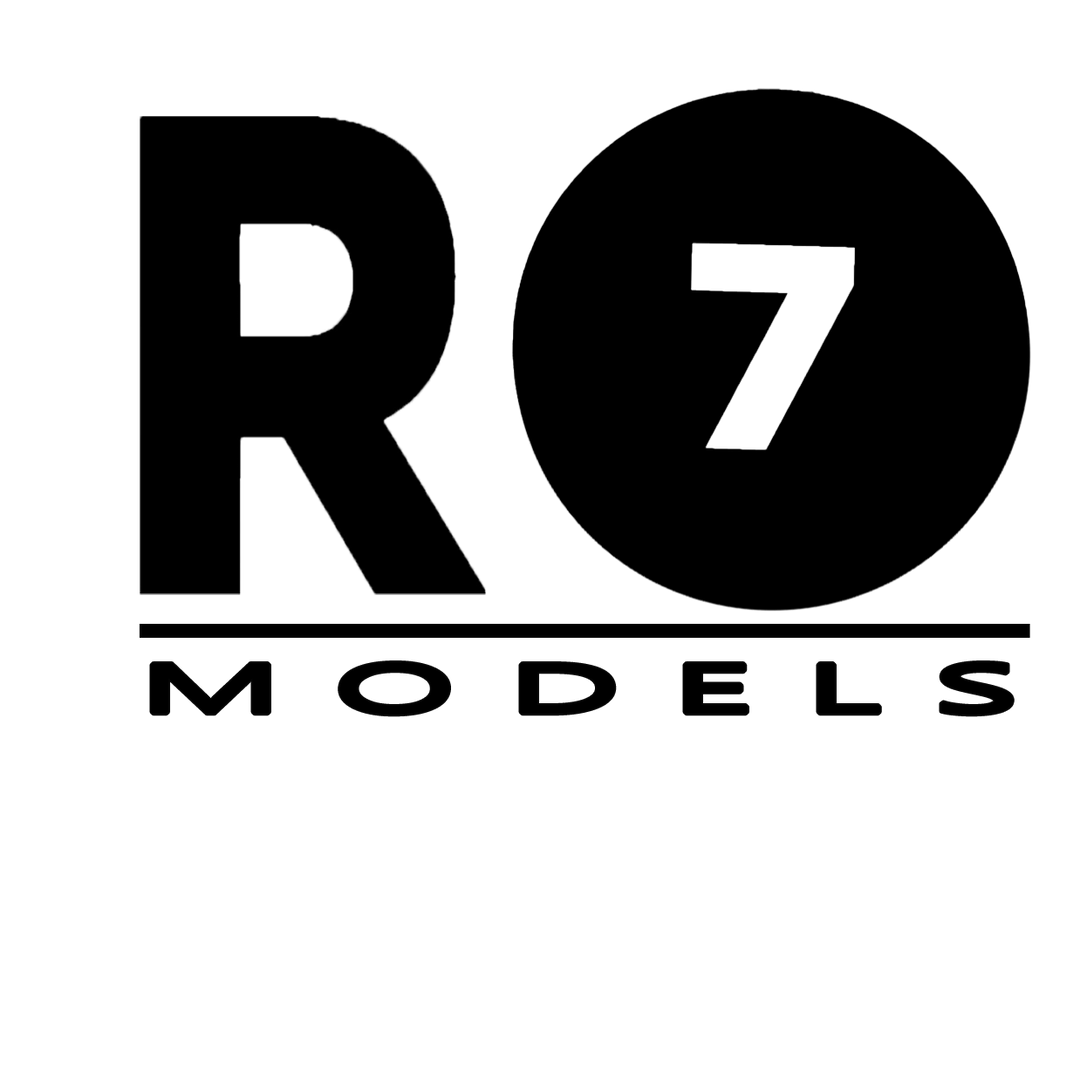 R7 Models Family Levy