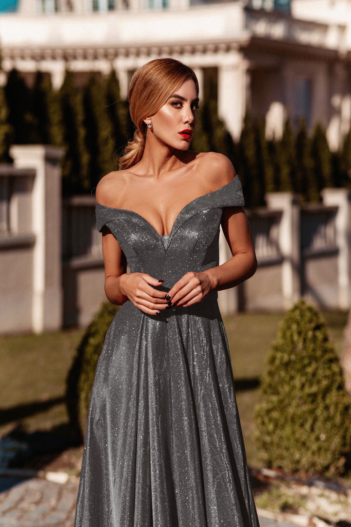 Tina Holly- TW028 Available in Red, Indigo, Steel Rose, Rust, Lilac, Smoke and White Musk