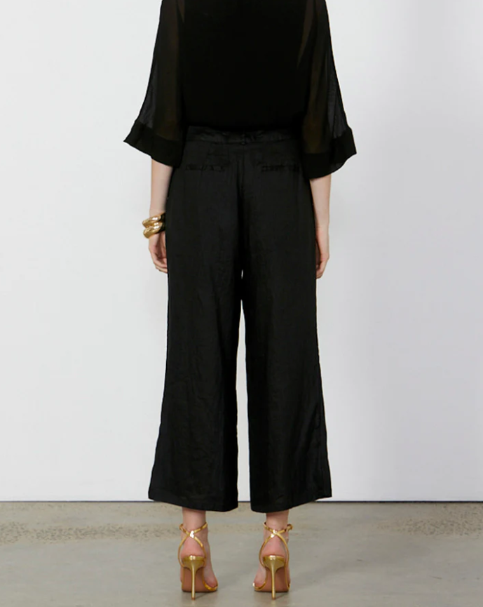 Fate Try and Love Pants Black