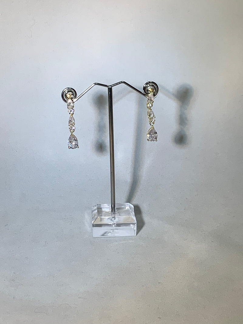 De Cavalier Diamante and Gold Drop earrings 193