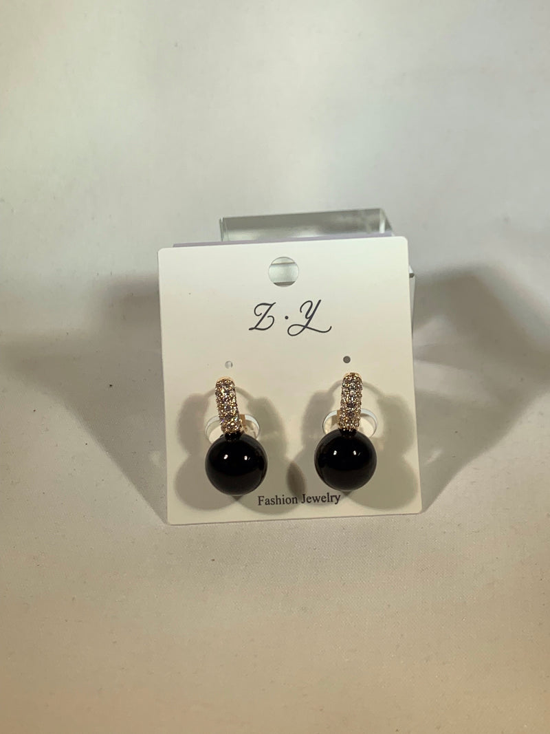De Cavalier Black and Diamanté Earring 365